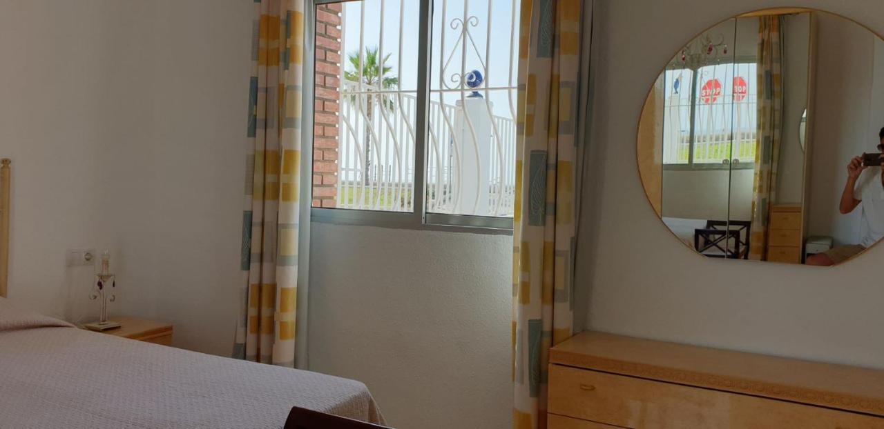 Casa 1ª Linea Paseo Maritimo Torre Del Mar Lejlighed Eksteriør billede